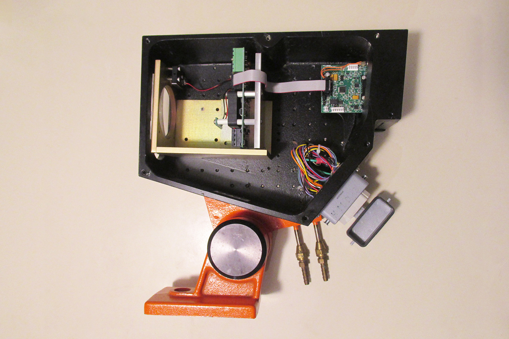 HMD-3000